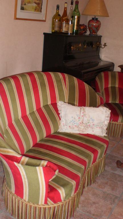 Auberge De L'Atre Quarre-les-Tombes Екстер'єр фото