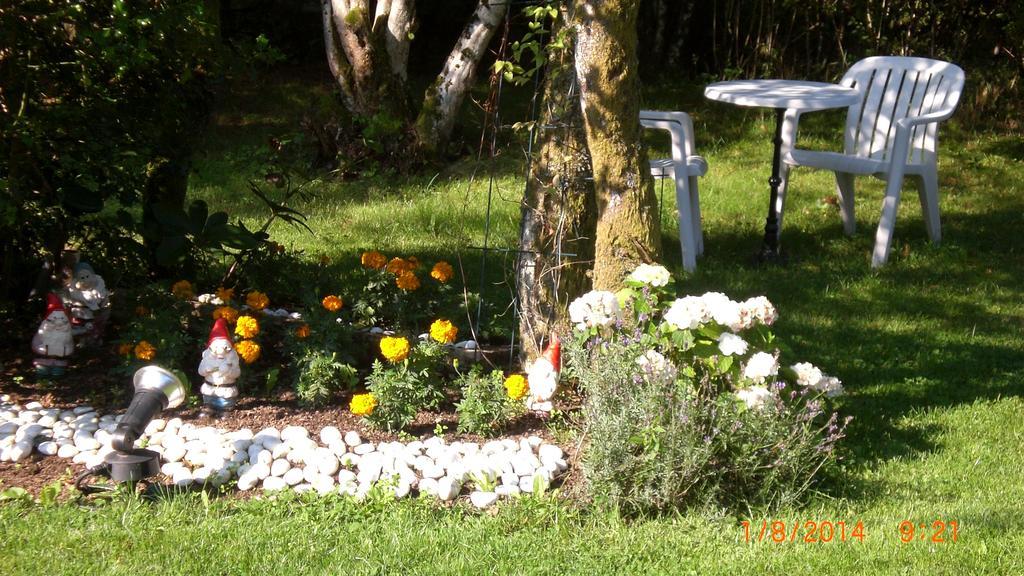 Auberge De L'Atre Quarre-les-Tombes Екстер'єр фото