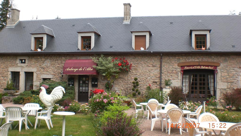 Auberge De L'Atre Quarre-les-Tombes Екстер'єр фото